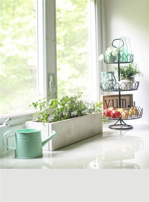 Homemade Garden Planters 的图像结果