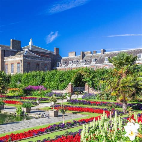 London: Royal Kensington Guided Walking Tour | GetYourGuide