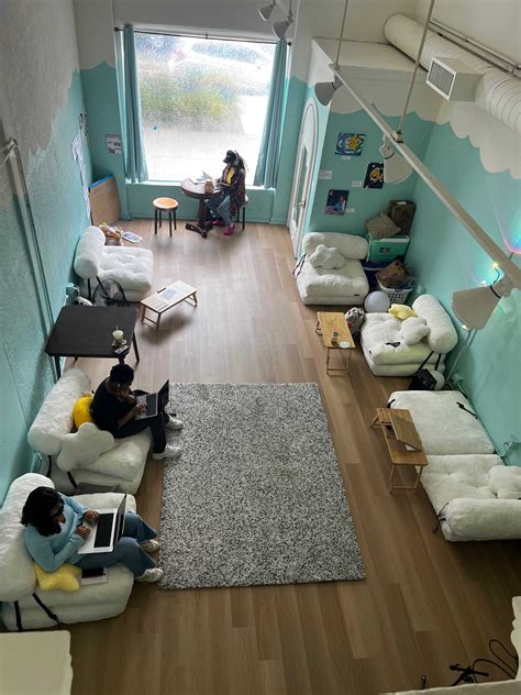 Here Clubhouse | Cozy K-town clubhouse perfect for retreats, workshops ...