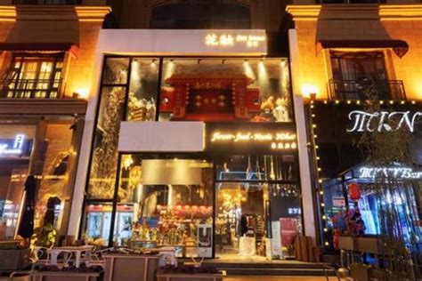 郑州最火的酒吧_郑州酒吧设计装修新方向_排行榜