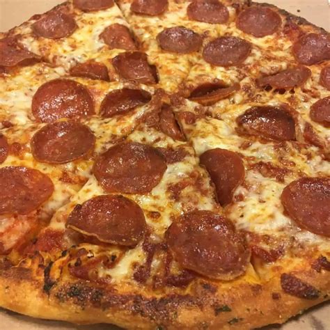 Domino's offers Perfect Combo Deal with lots of favorites for under $20 ...