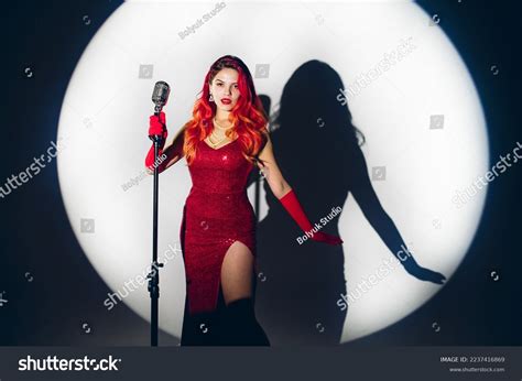 5,122 Female Singer Red Hair Images, Stock Photos & Vectors | Shutterstock