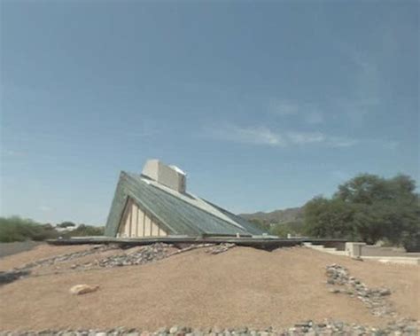 Ahwatukee Arizona's House Of The Future – Doesn't Fit In