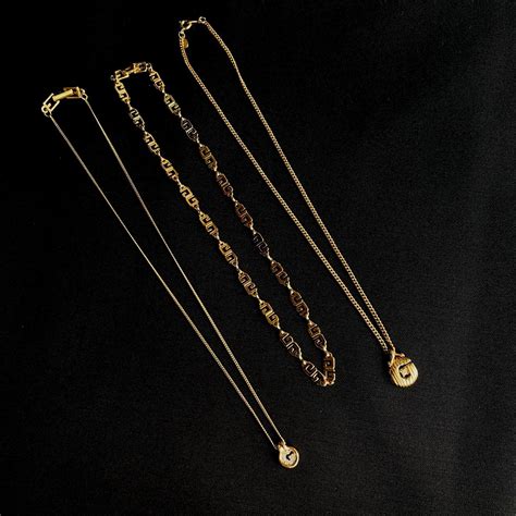 GIVENCHY "G-Logo" Necklace | CARBOOTS