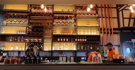 This Pretty Cocktail Bar Will Amaze You With Varieties Of Unique ...