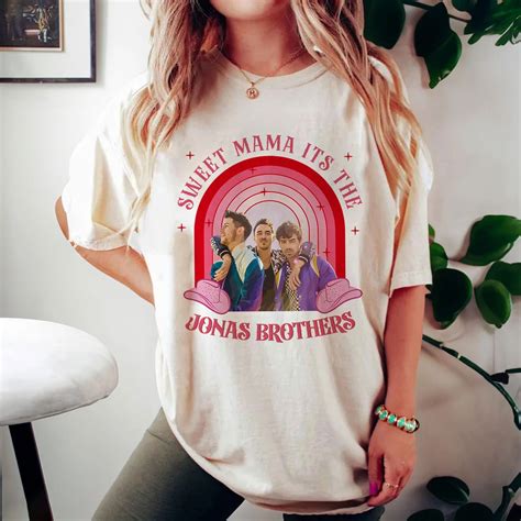 Jonas Brothers T-Shirt, Sweet Mama It'S The Jonas Brothers Shirt, Jonas ...