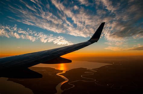 The Window Seat: 36 Tips for Taking Amazing Photos from Airplane ...