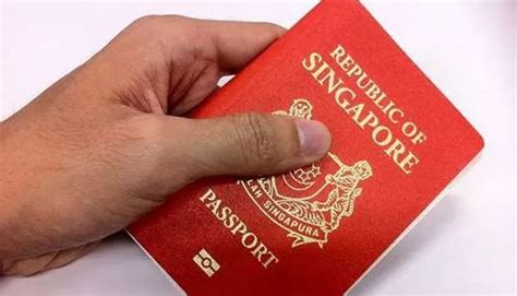 刚刚!新加坡护照成世界第一,190个国家免签~ - 新加坡新闻头条