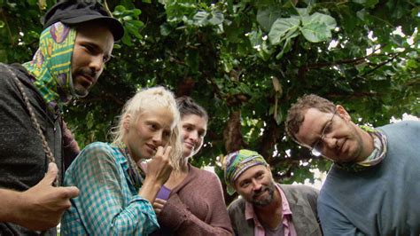 Watch Survivor Season 38 Episode 4: I Need A Dance Partner - Paramount+ ...