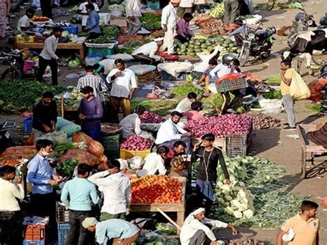 A look at what economists have to say about January retail inflation