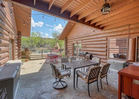 Burnet, Texas United States - Redtown River Retreat | Log Country Cove