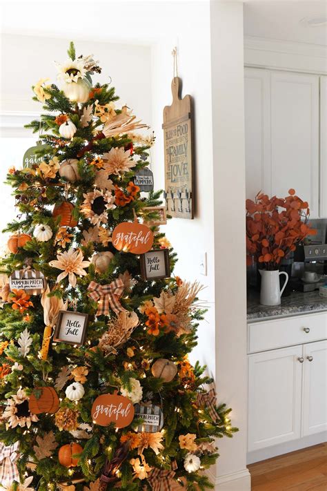 Thanksgiving Christmas Tree Idea - Savvy Saving Couple