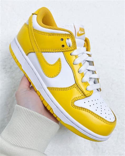 Preview: Nike Dunk Low Yellow White - Le Site de la Sneaker