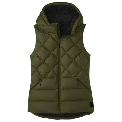 7 Best Women's Down Vests of 2025 (Tested and Reviewed)