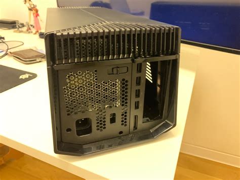 Alienware GPU Dock 的图像结果