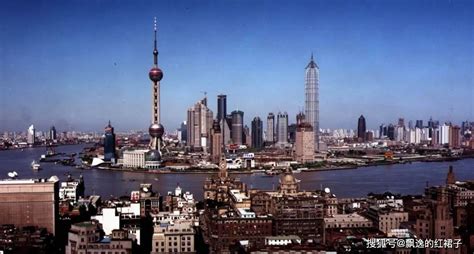 老照片：1999年的上海，一转眼这些熟悉的场景已过去了20年_南京路
