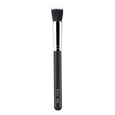 Buy PAC Foundation Blending Brush 066 Online