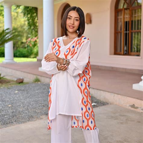 Stylish Co-ords Sets for Women – Shop Matching Sets Online at Bunaai