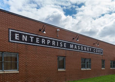 Graphics Building Signage 的图像结果