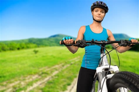 Cycling Exercise Woman 的图像结果