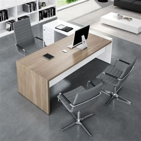 Executive Table Manufacturers in Delhi, Executive Desk Suppliers in India