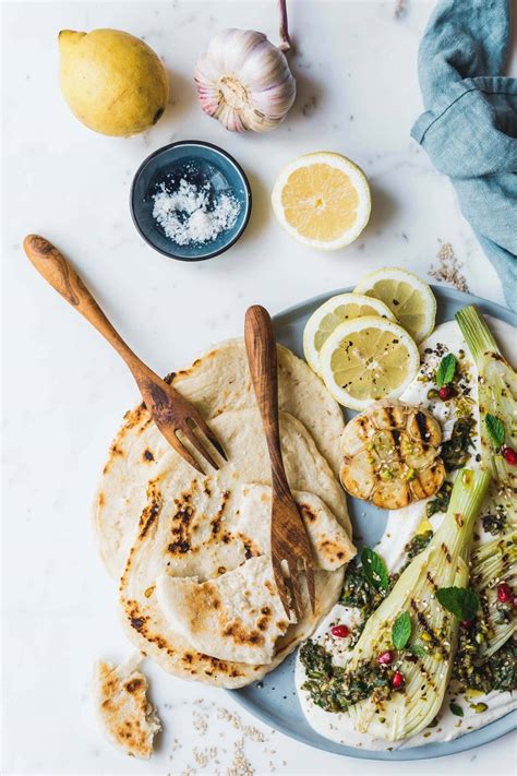 Gegrillter Fenchel mit Labneh und Oliven-Kräuter-Pesto · Eat this!