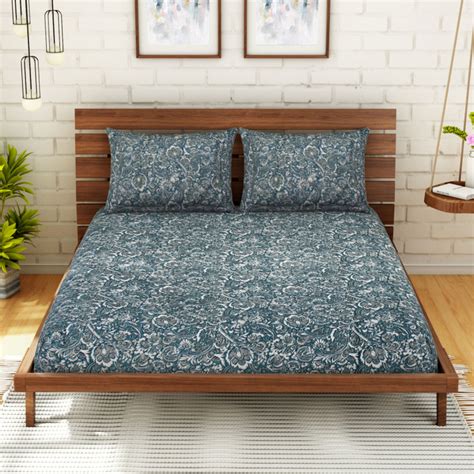 Buy SPACES Core Jubilance Printed 3-Piece Bedsheet Set - 275 x 230 cm ...
