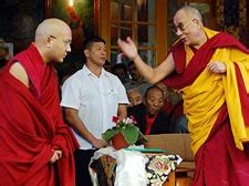 No clean chit to Karmapa: HP CM - India Today