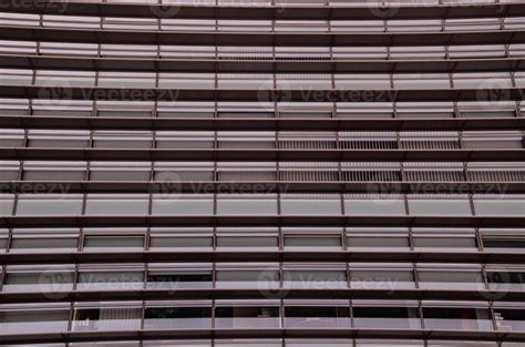 Building Interior Side View 的图像结果