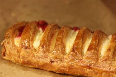 Basque Bread 的图像结果