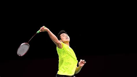 Badminton - 2022 Singapore Open: Loh Kean Yew wins quarter-final as ...