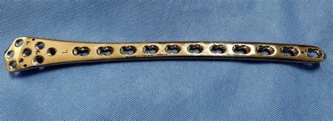 Orthopedic Plates - Distal Humerus Locking Plate Manufacturer from ...