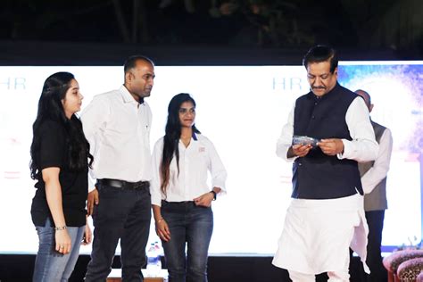 How We Give Back to Our Communities | Ross LifeScience