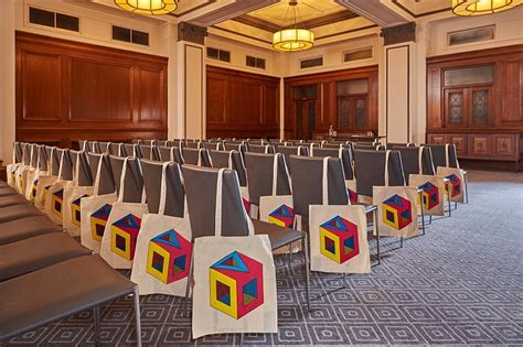 Kimpton Clocktower Hotel By IHG Bar and Lounge: Pictures & Reviews ...