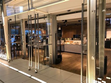 LA CANTINE MONOP' DAILY, Puteaux - Restaurant Reviews, Phone Number ...