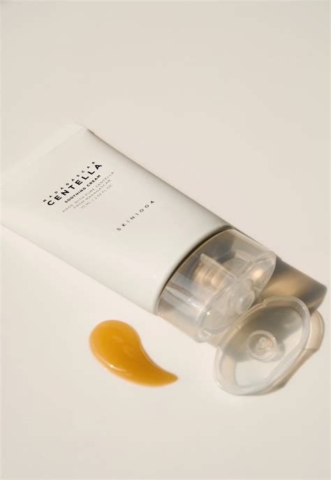 SKIN1004 Madagascar Centella Soothing Cream - Cosmeterie