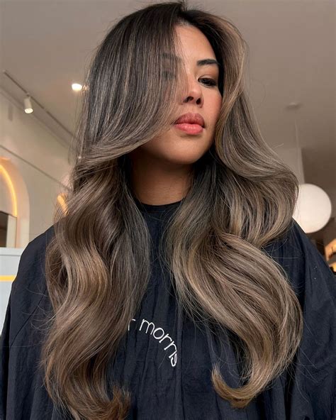 14 Flawless Blowout Hair Ideas For All Lengths And Textures