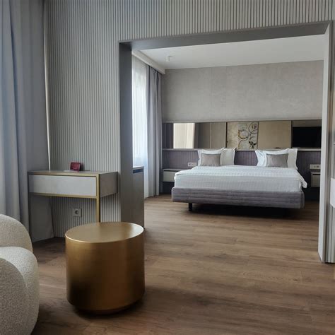 HOTEL CONTINENTAL (Timisoara) - Hotel Reviews, Photos, Rate Comparison ...