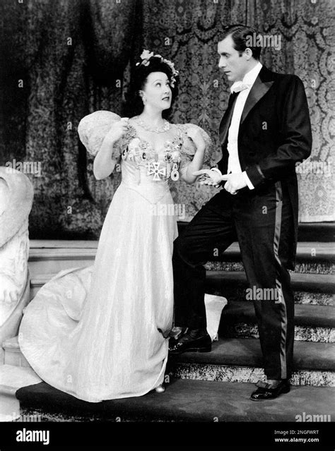 Annie Oakley And Frank Butler