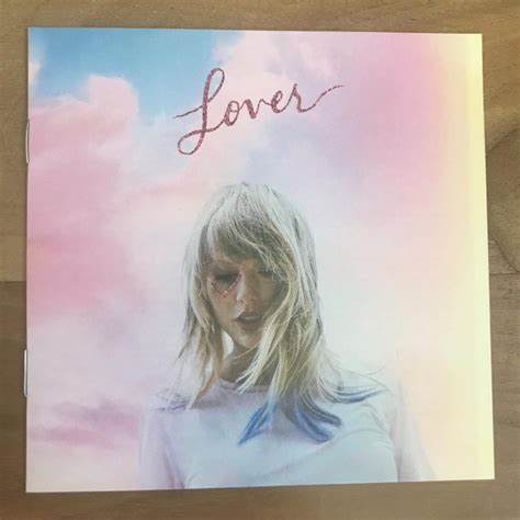 Taylor Swift “Lover” Album Review – The Paw Print