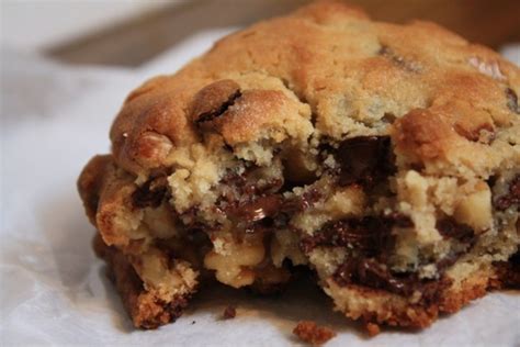 levain bakery double chocolate chip cookie recipe