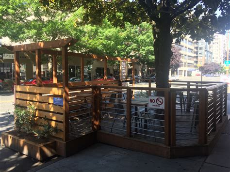 Atmosphere | Some Random Bar | Seattle, WA