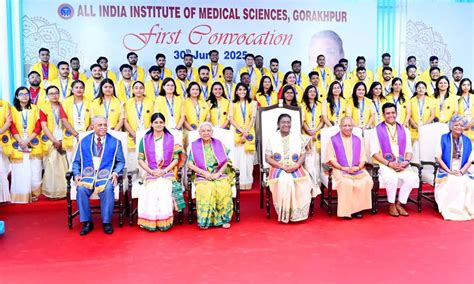 First Convocation Ceremony of AIIMS Gorakhpur held, 8 doctors conferred ...