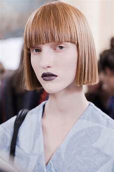 Blunt Cut Bangs Hairstyles by Blunt Haircut Guide 20 Cool Cuts And Styling Tips Blunt Cut Bangs Hairstyles