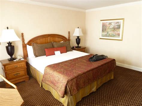 COVENTRY MOTOR INN (San Francisco) - Motel Reviews, Photos, Rate ...