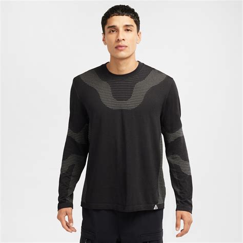 Mens Black Recycled Nylon Long Sleeve Shirts. Nike.com