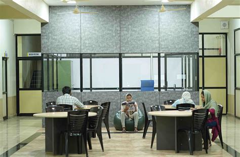 Safi Institute of Advanced Study (SIAS)