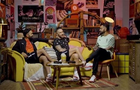 [Watch] Virat Kohli conducts "Guess the 80's Song" contest between RCB ...