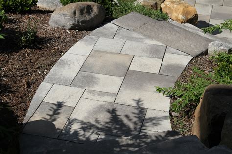 Dimensional Flagstone, Moon - Georgia Landscape Supply