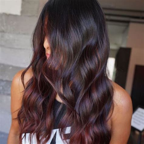 8 Stunning Cherry Brown Hair Color Combinations to Try This Winter